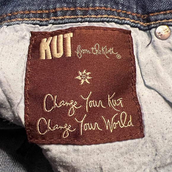 Kut from the Kloth Jeans Cuffed Crop 12 - Picture 7 of 10